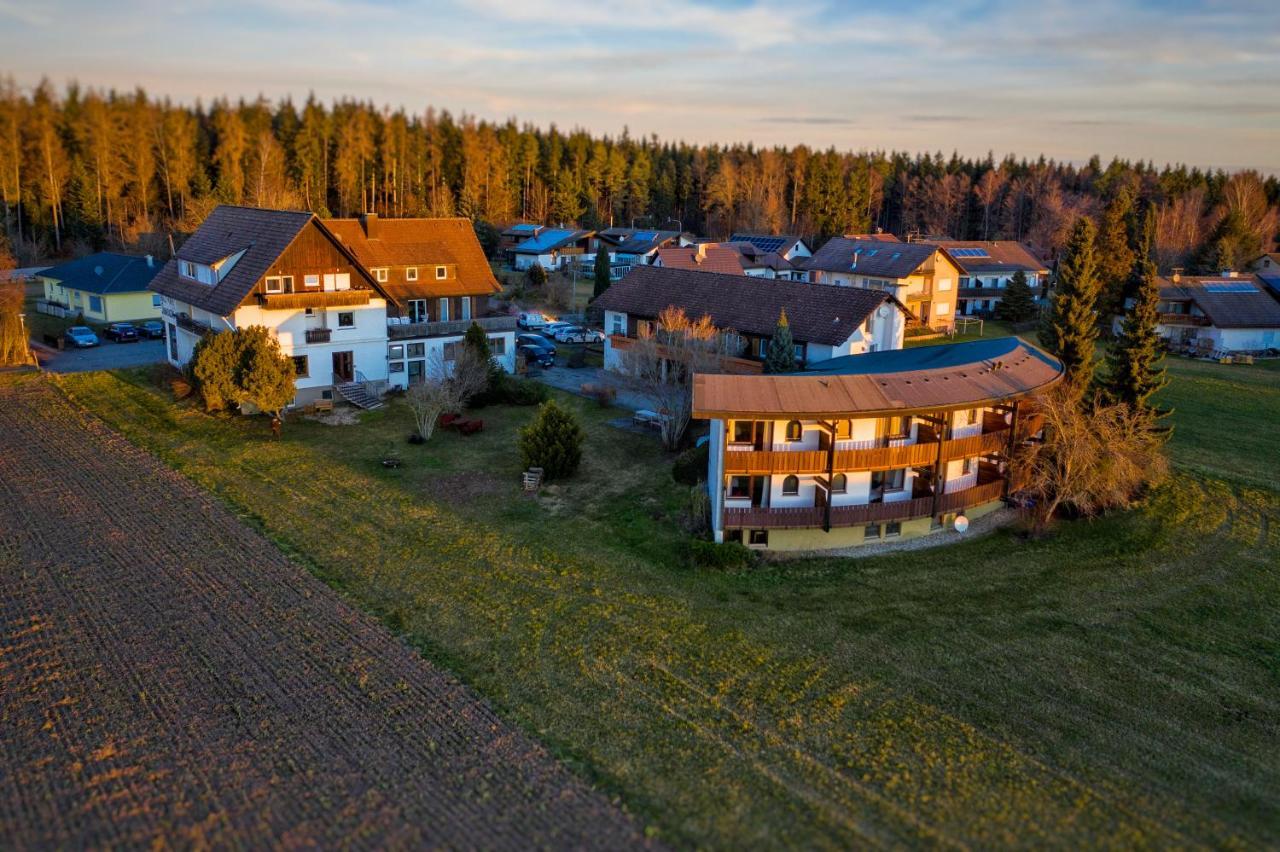 Hotel Restaurant Sonnenschein Pfalzgrafenweiler Exterior foto